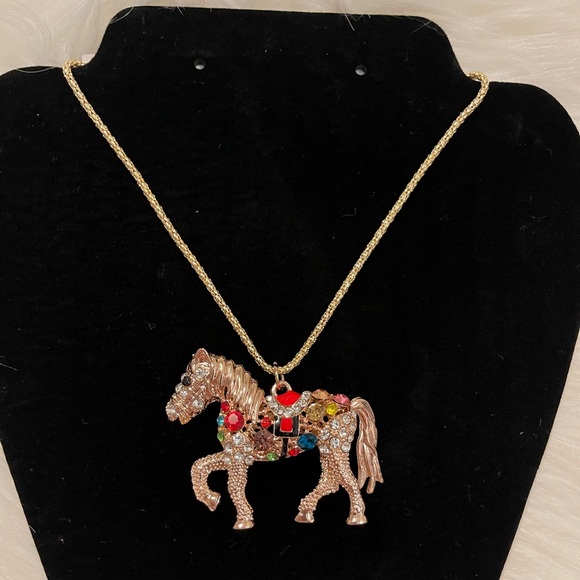 Betsey Johnson Jewelry - Betsey Johnson Multicolor Royal Horse Pendant Necklace